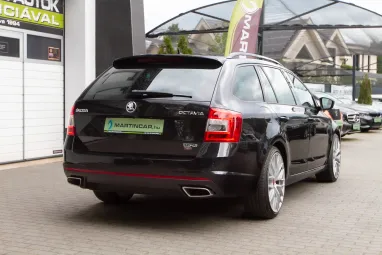 SKODA OCTAVIA Combi 2.0 CR TDI RS DSG Euro 6 Black Magic Pearl Metallic +Vezérlés csere +Frissen Szervizelve +3X-s GARANCIA !!