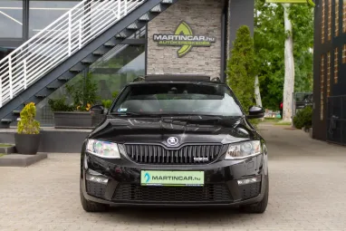 SKODA OCTAVIA Combi 2.0 CR TDI RS DSG Euro 6 Black Magic Pearl Metallic +Vezérlés csere +Frissen Szervizelve +3X-s GARANCIA !!