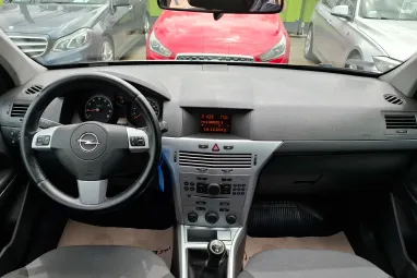 OPEL ASTRA H 1.6 Classic III Olympic White +Eredeti Magyar Autó +3X-s GARANCIA !!