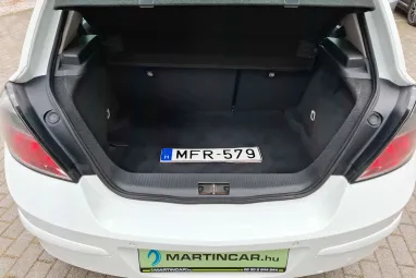 OPEL ASTRA H 1.6 Classic III Olympic White +Eredeti Magyar Autó +3X-s GARANCIA !!