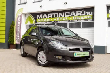 FIAT BRAVO 1.4 16V Easy Techno Gray metallic +Full vezetett szervizkönyv +3X-s GARANCIA !!