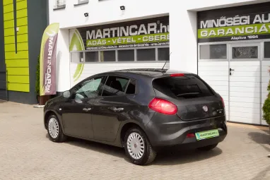 FIAT BRAVO 1.4 16V Easy Techno Gray metallic +Full vezetett szervizkönyv +3X-s GARANCIA !!
