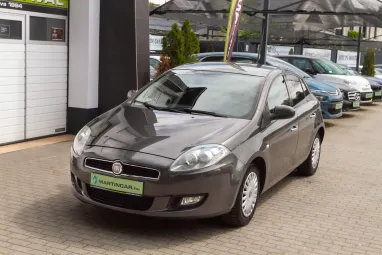 FIAT BRAVO 1.4 16V Easy Techno Gray metallic +Full vezetett szervizkönyv +3X-s GARANCIA !!