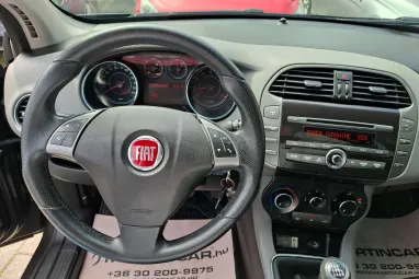 FIAT BRAVO 1.4 16V Easy Techno Gray metallic +Full vezetett szervizkönyv +3X-s GARANCIA !!