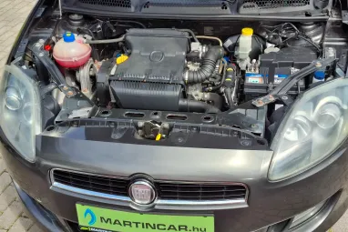 FIAT BRAVO 1.4 16V Easy Techno Gray metallic +Full vezetett szervizkönyv +3X-s GARANCIA !!