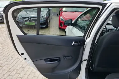 HYUNDAI I20 1.25 Comfort Polar White metalic +Kevesett futott igényes állapot +3X-s GARANCIA !!