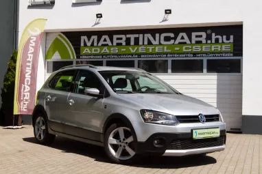 VOLKSWAGEN POLO V 1.6 90 CR TDI Comfortline CROSS Reflex Silver Edition +Magasan felszerelt +Igényesen szervizelt !!