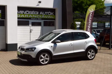 VOLKSWAGEN POLO V 1.6 90 CR TDI Comfortline CROSS Reflex Silver Edition +Magasan felszerelt +Igényesen szervizelt !!