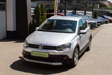 VOLKSWAGEN POLO V 1.6 90 CR TDI Comfortline CROSS Reflex Silver Edition +Magasan felszerelt +Igényesen szervizelt !!