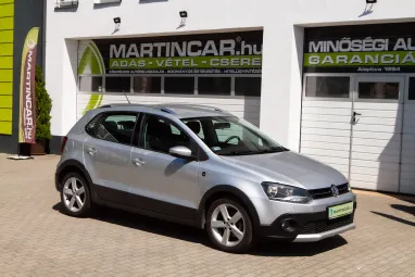 VOLKSWAGEN POLO V 1.6 90 CR TDI Comfortline CROSS Reflex Silver Edition +Magasan felszerelt +Igényesen szervizelt !!