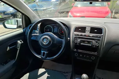 VOLKSWAGEN POLO V 1.6 90 CR TDI Comfortline CROSS Reflex Silver Edition +Magasan felszerelt +Igényesen szervizelt !!