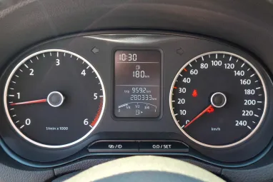 VOLKSWAGEN POLO V 1.6 90 CR TDI Comfortline CROSS Reflex Silver Edition +Magasan felszerelt +Igényesen szervizelt !!