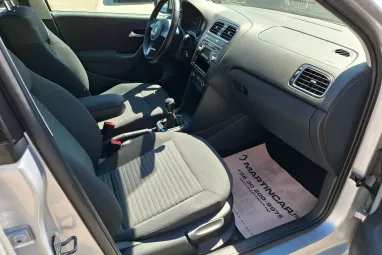 VOLKSWAGEN POLO V 1.6 90 CR TDI Comfortline CROSS Reflex Silver Edition +Magasan felszerelt +Igényesen szervizelt !!
