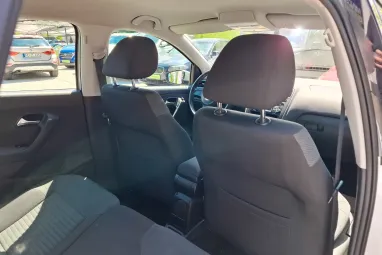VOLKSWAGEN POLO V 1.6 90 CR TDI Comfortline CROSS Reflex Silver Edition +Magasan felszerelt +Igényesen szervizelt !!