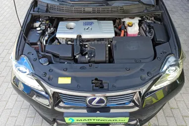 LEXUS CT 200h Executive&Navigation (Automata) Graphite Black Glass +Igényes állapot +Magas Felszereltség +3X-s GARANCIA !!