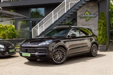 PORSCHE CAYENNE Tiptronic ic Jet Black +Eredeti Magyar Autó +Első Tulajdonos +Full Szervíz !!