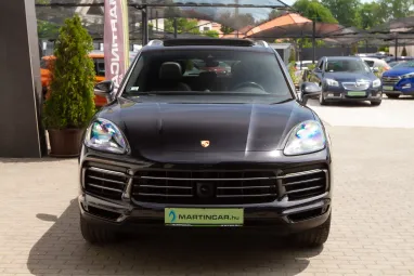 PORSCHE CAYENNE Tiptronic ic Jet Black +Eredeti Magyar Autó +Első Tulajdonos +Full Szervíz !!