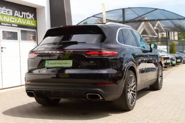 PORSCHE CAYENNE Tiptronic ic Jet Black +Eredeti Magyar Autó +Első Tulajdonos +Full Szervíz !!