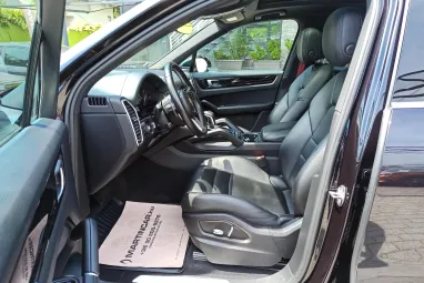 PORSCHE CAYENNE Tiptronic ic Jet Black +Eredeti Magyar Autó +Első Tulajdonos +Full Szervíz !!