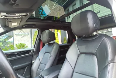 PORSCHE CAYENNE Tiptronic ic Jet Black +Eredeti Magyar Autó +Első Tulajdonos +Full Szervíz !!