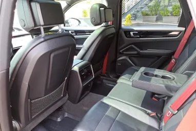 PORSCHE CAYENNE Tiptronic ic Jet Black +Eredeti Magyar Autó +Első Tulajdonos +Full Szervíz !!