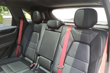 PORSCHE CAYENNE Tiptronic ic Jet Black +Eredeti Magyar Autó +Első Tulajdonos +Full Szervíz !!