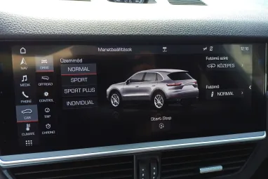 PORSCHE CAYENNE Tiptronic ic Jet Black +Eredeti Magyar Autó +Első Tulajdonos +Full Szervíz !!