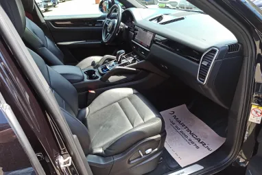 PORSCHE CAYENNE Tiptronic ic Jet Black +Eredeti Magyar Autó +Első Tulajdonos +Full Szervíz !!
