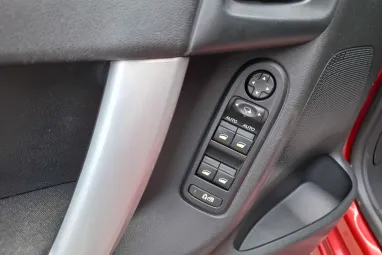 CITROEN C3 1.6 e-HDi Exclusive Passion Red Edition +Panoráma +Tempomat +3X-s GARANCIA !!