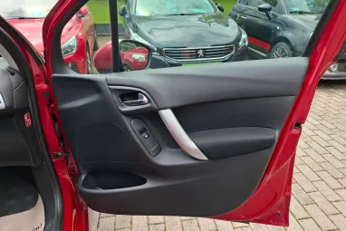 CITROEN C3 1.6 e-HDi Exclusive Passion Red Edition +Panoráma +Tempomat +3X-s GARANCIA !!