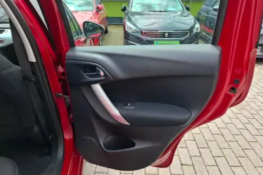 CITROEN C3 1.6 e-HDi Exclusive Passion Red Edition +Panoráma +Tempomat +3X-s GARANCIA !!