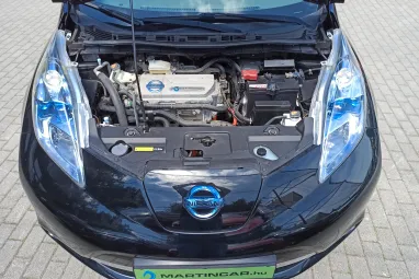 NISSAN LEAF (Automata) Super Black +Keveset futott +Második Tulajdonostól +3X-s GARANCIA !!