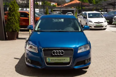 AUDI A3 1.6 TDI Attraction DPF Sportback Aruba Blue Metallic +Első Tulajdonostól +Keveset futott +3X-s GARANCIA