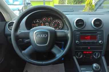 AUDI A3 1.6 TDI Attraction DPF Sportback Aruba Blue Metallic +Első Tulajdonostól +Keveset futott +3X-s GARANCIA