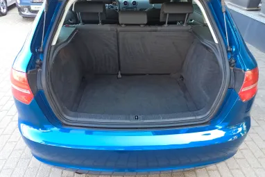 AUDI A3 1.6 TDI Attraction DPF Sportback Aruba Blue Metallic +Első Tulajdonostól +Keveset futott +3X-s GARANCIA