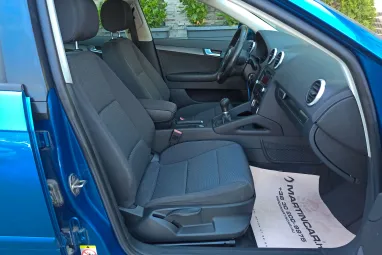 AUDI A3 1.6 TDI Attraction DPF Sportback Aruba Blue Metallic +Első Tulajdonostól +Keveset futott +3X-s GARANCIA