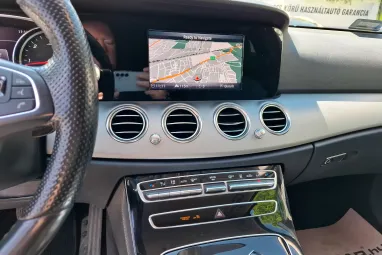 MERCEDES-BENZ E 200 d T 9G-TRONIC Black +Igényes állapot +Magasan felszerelt +3X-s GARANCIA !!