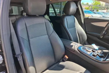 MERCEDES-BENZ E 200 d T 9G-TRONIC Black +Igényes állapot +Magasan felszerelt +3X-s GARANCIA !!