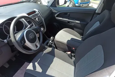 KIA VENGA 1.4 EX Machine Silver +1.Tulajdonos +Vez.Szervizkönyv +Keveset futott +3X-s GARANCIA !!