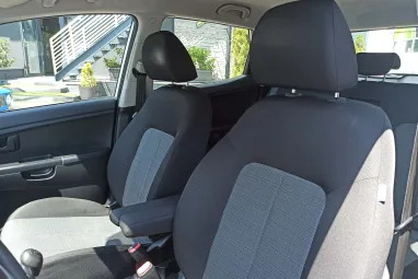 KIA VENGA 1.4 EX Machine Silver +1.Tulajdonos +Vez.Szervizkönyv +Keveset futott +3X-s GARANCIA !!