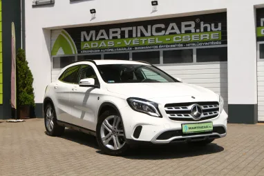 MERCEDES-BENZ GLA 200 7G-DCT Polar White +Eredeti Magyar Autó +Mint az ÚJ +3X-s GARANCIA !!