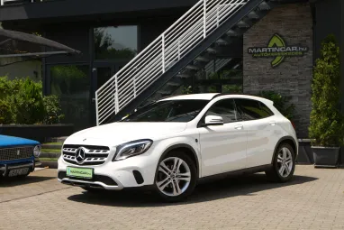 MERCEDES-BENZ GLA 200 7G-DCT Polar White +Eredeti Magyar Autó +Mint az ÚJ +3X-s GARANCIA !!