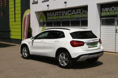 MERCEDES-BENZ GLA 200 7G-DCT Polar White +Eredeti Magyar Autó +Mint az ÚJ +3X-s GARANCIA !!