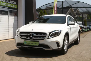 MERCEDES-BENZ GLA 200 7G-DCT Polar White +Eredeti Magyar Autó +Mint az ÚJ +3X-s GARANCIA !!