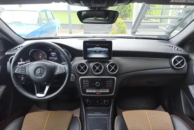 MERCEDES-BENZ GLA 200 7G-DCT Polar White +Eredeti Magyar Autó +Mint az ÚJ +3X-s GARANCIA !!