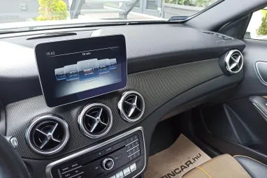 MERCEDES-BENZ GLA 200 7G-DCT Polar White +Eredeti Magyar Autó +Mint az ÚJ +3X-s GARANCIA !!
