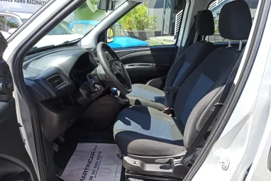 OPEL COMBO 1.4 T L1H1 Cosmo E6 Silver Lake Metallic +Első Tulajdonostól +Keveset futott +3X-s GARANCIA !!
