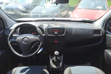 OPEL COMBO 1.4 T L1H1 Cosmo E6 Silver Lake Metallic +Első Tulajdonostól +Keveset futott +3X-s GARANCIA !!
