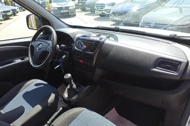 OPEL COMBO 1.4 T L1H1 Cosmo E6 Silver Lake Metallic +Első Tulajdonostól +Keveset futott +3X-s GARANCIA !!
