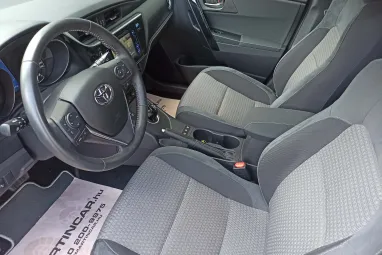 TOYOTA AURIS 1.8 HSD Selection (Automata) Team Dynamic +Super Silver Metallic +14E km +Mint az Új +3X-s GARANCIA !!